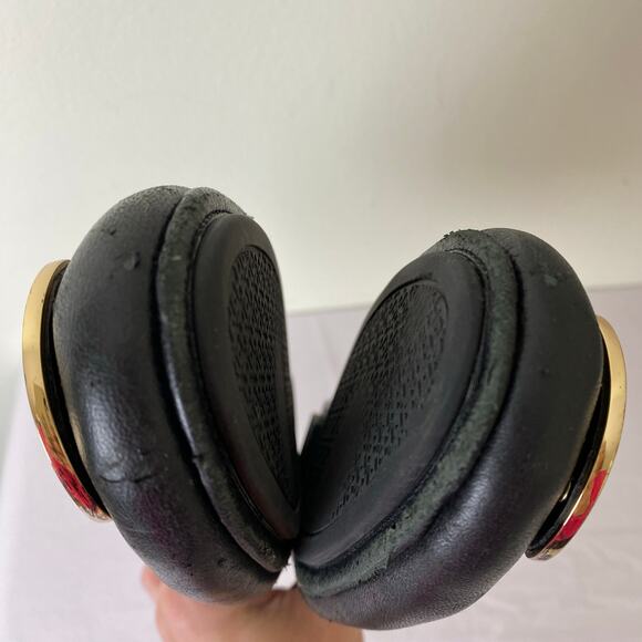 Tory Burch Reva Flats Size 8 Black Gold Leather Logo Travel Ballet *well worn - Picture 11 of 13